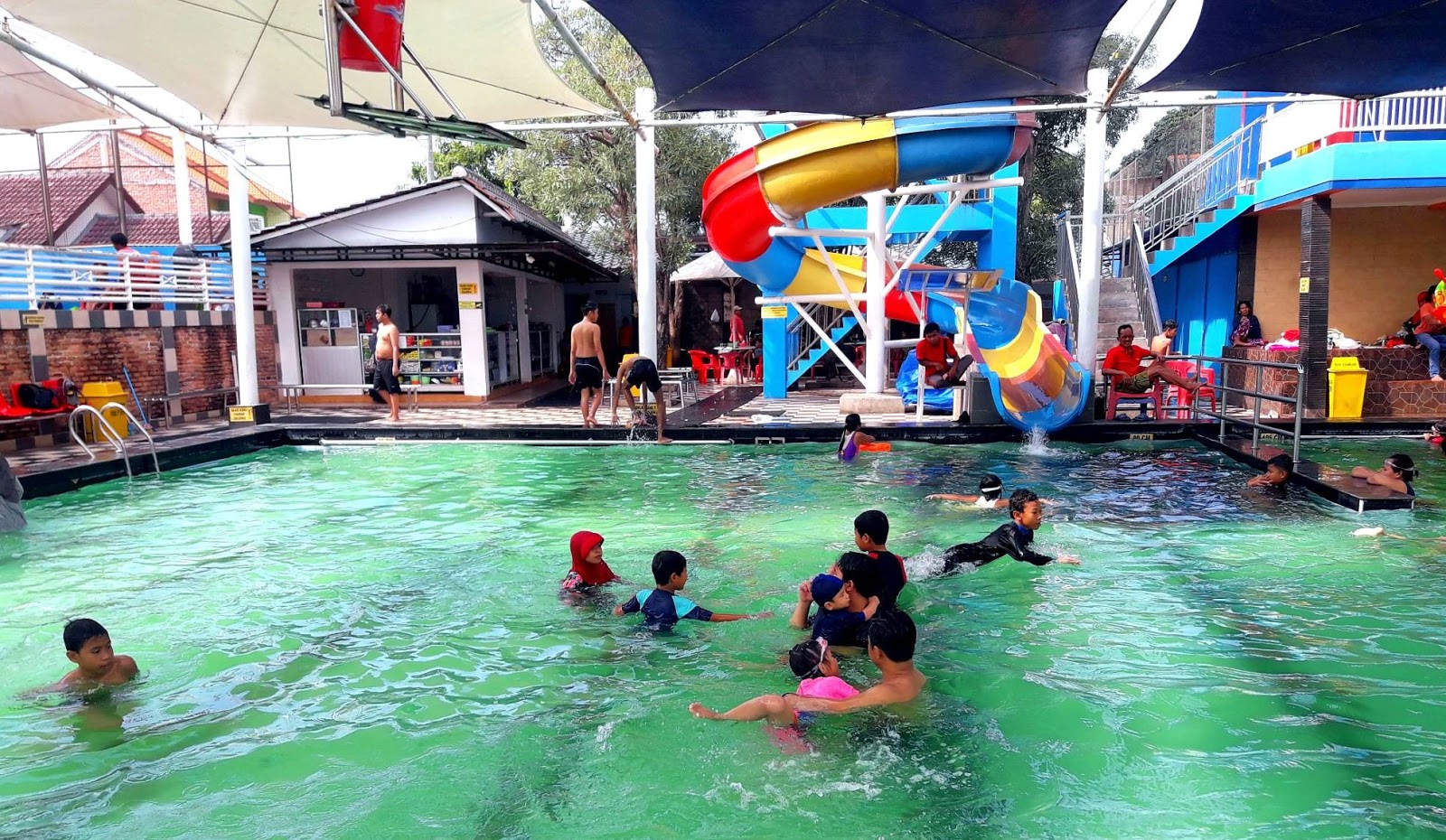 Kolam Renang Mangkubumi Tasikmalaya di Jawa Barat