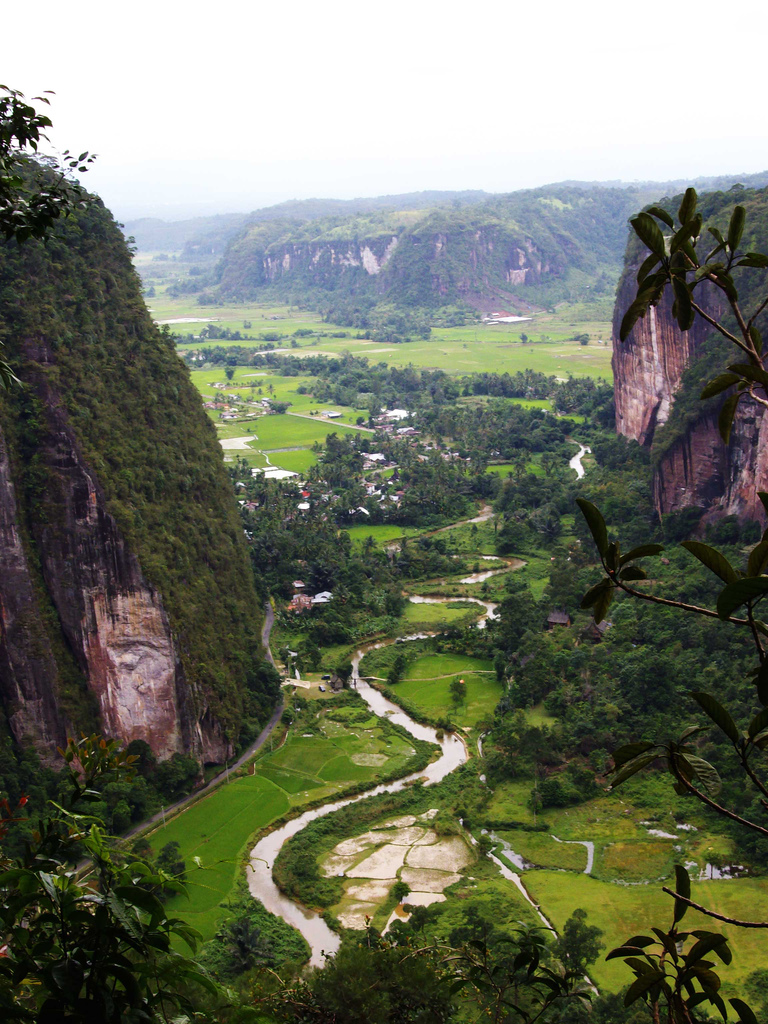 Rute ke Lembah Harau