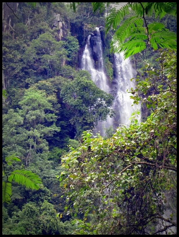 Air Terjun Ngleyangan Kediri