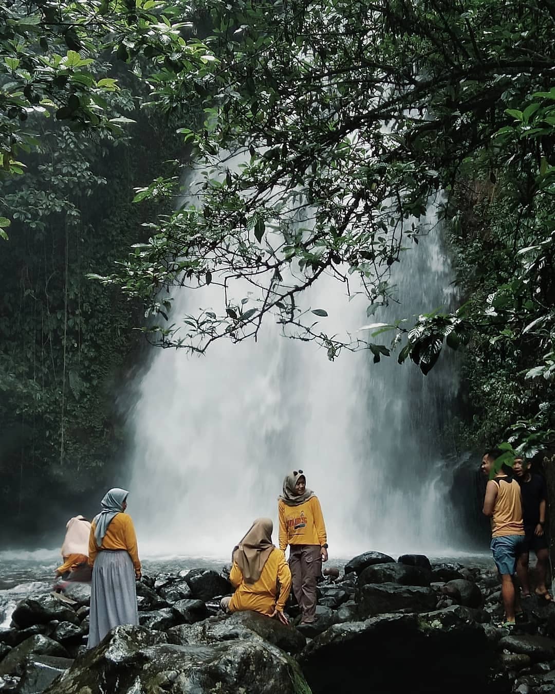 Curug Ciampea Tenjolaya Bogor
