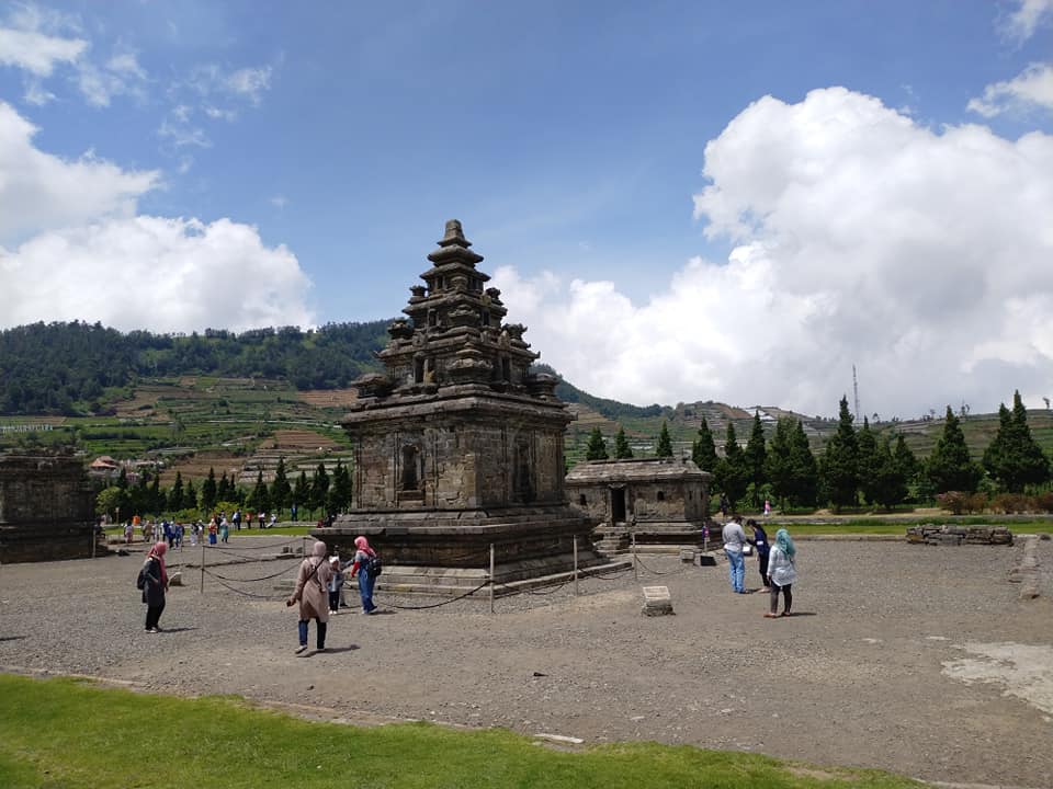 Foto Candi Arjuna Dieng