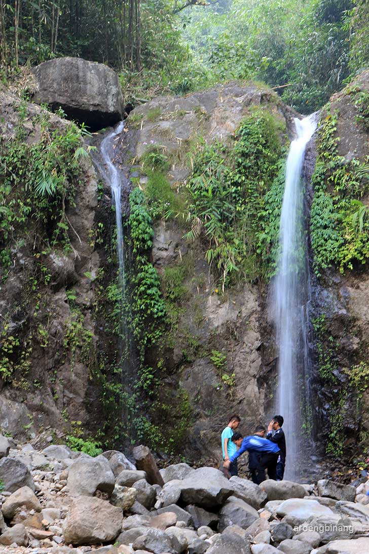 Keindahan air terjun Curug Sibedug Petungkriyono