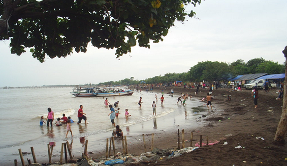 Pantai Tanjung Pasir, Surga bagi para Pemancing