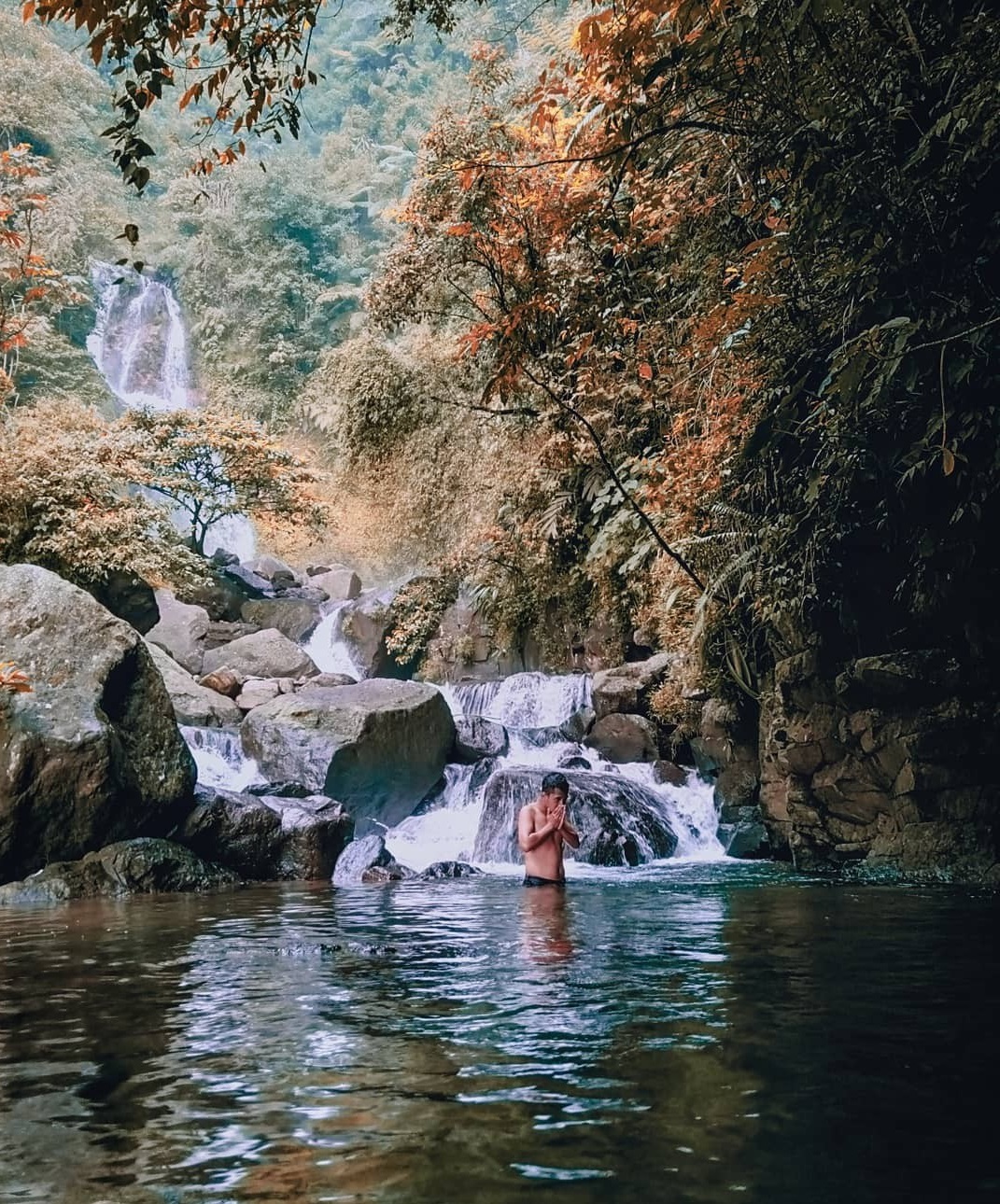 Pemandangan Alam Curug Ciherang