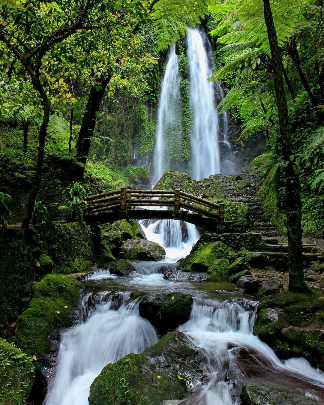air terjun jumog