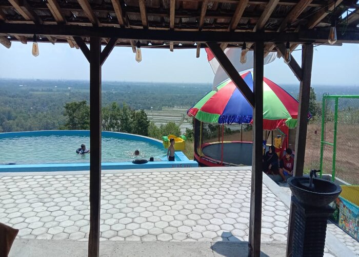Gunung Pegat Sukoharjo