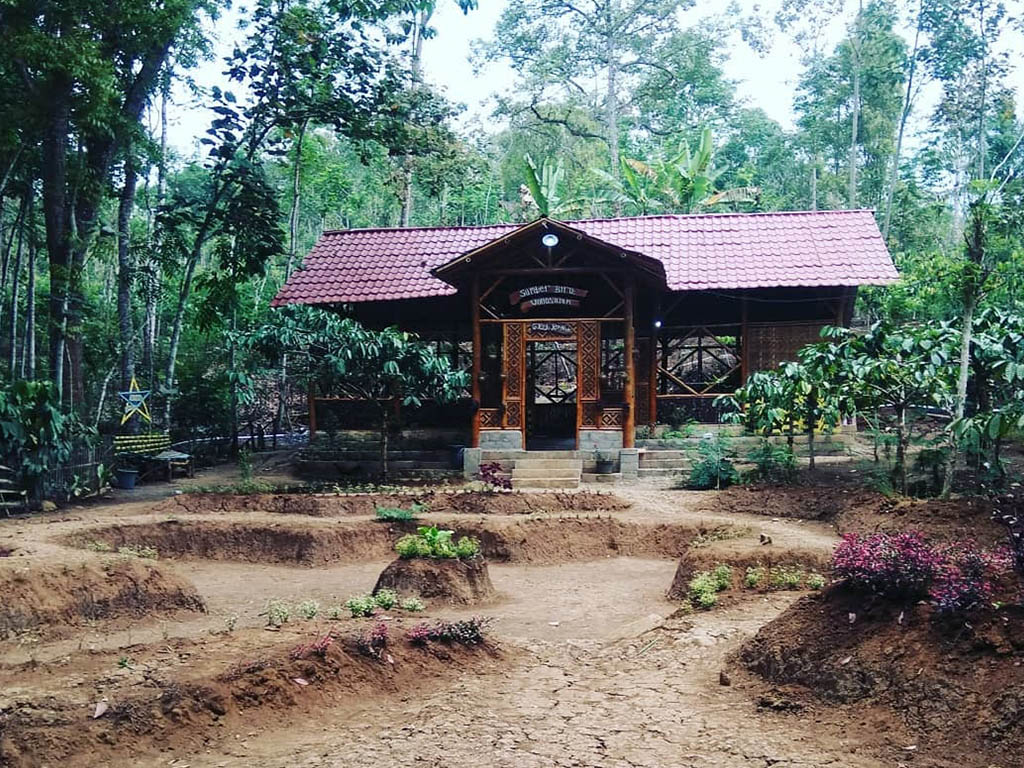 Suasana Alam yang Asri