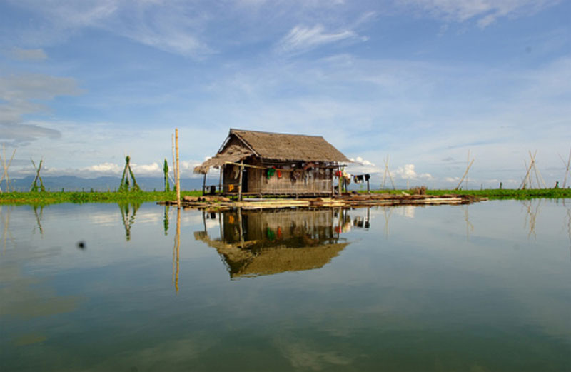 Perahu di Danau Tempe
