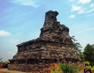 PEMECUTAN-BEDULU-MAJAPAHIT: CANDI RIMBI