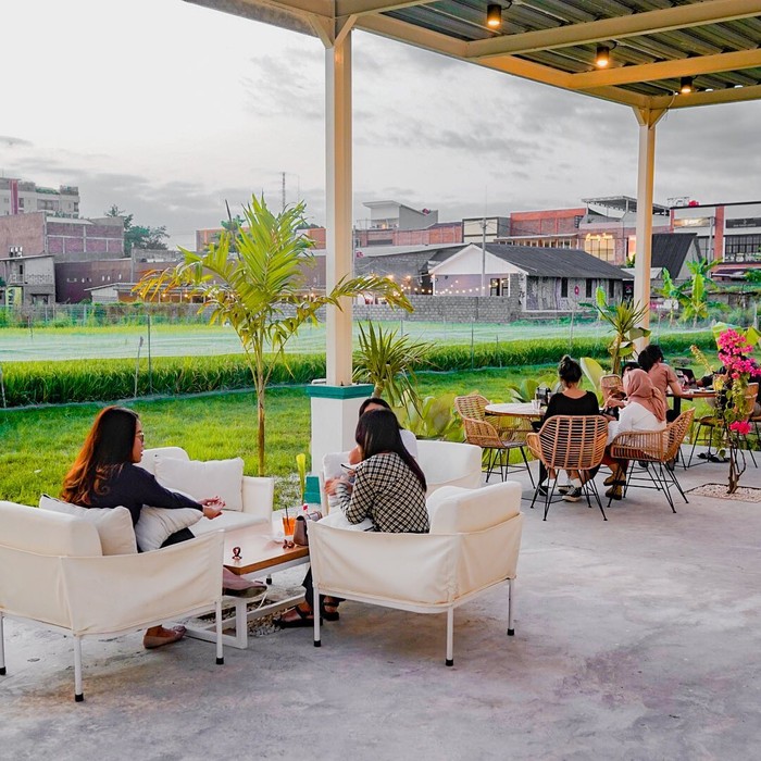Tempat Ngopi Asyik