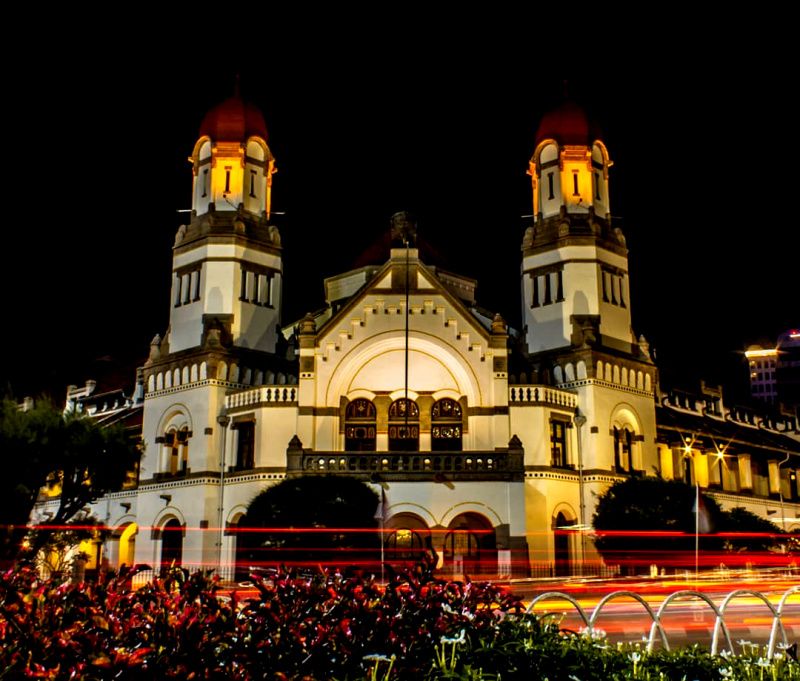 Koleksi benda-benda bersejarah di Lawang Sewu
