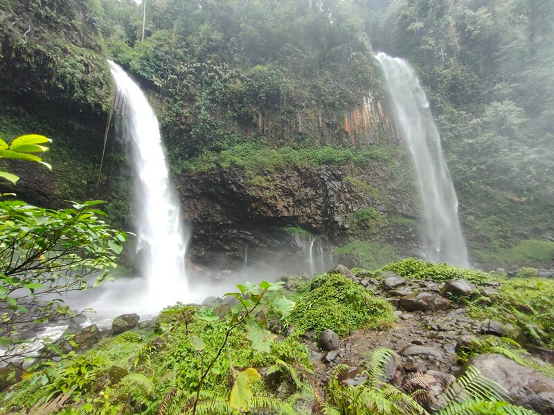 Keindahan Curug Ciparay