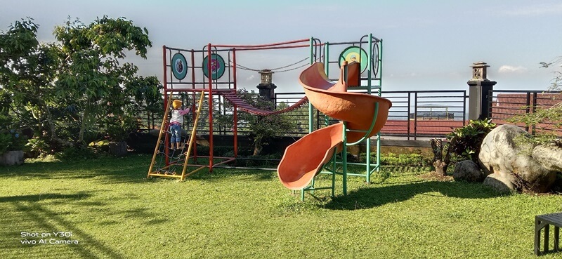 Keindahan Bukit Bintang Baturraden