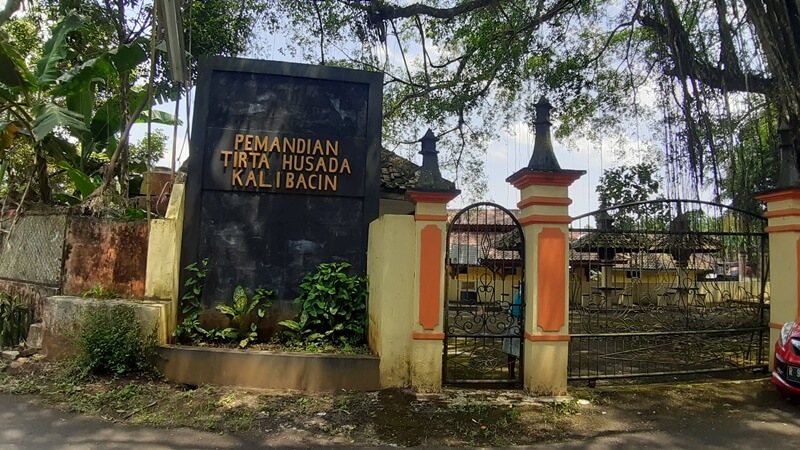 Pemandian Kalibacin Banyumas