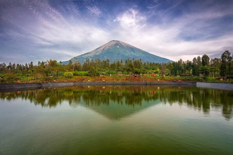 Wisata Candi Prambanan