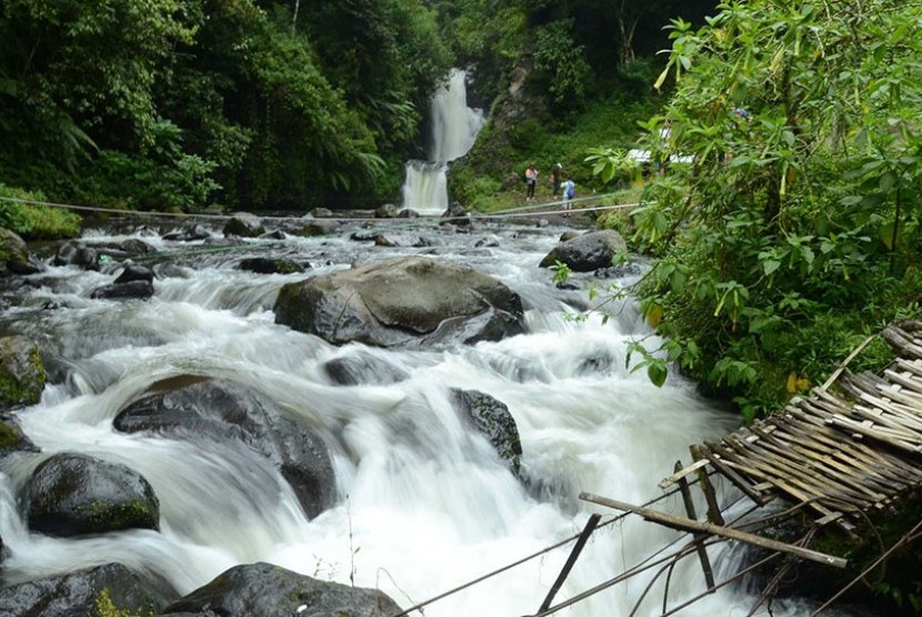 Curug Tilu Purwakarta