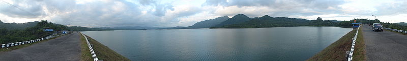 Fasilitas di Waduk Wadaslintang