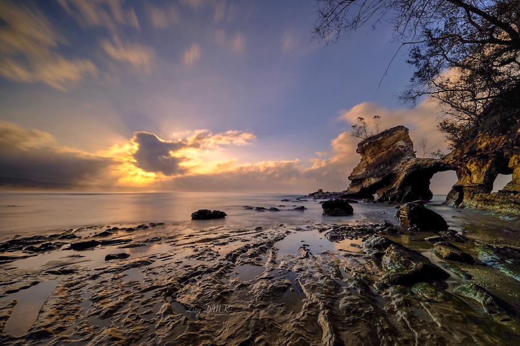 Pantai Watu Parunu