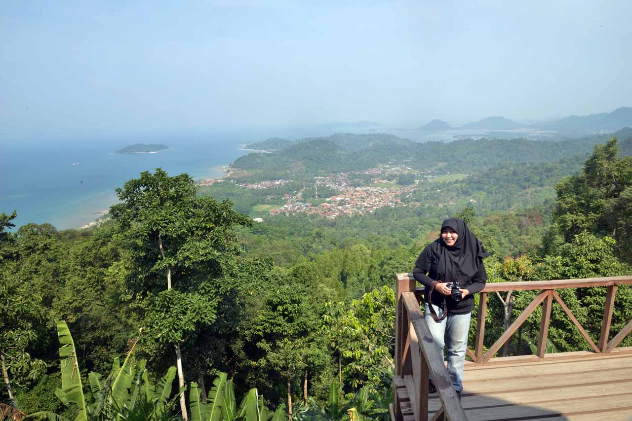 Spot foto instagramable Muncak Tirtayasa