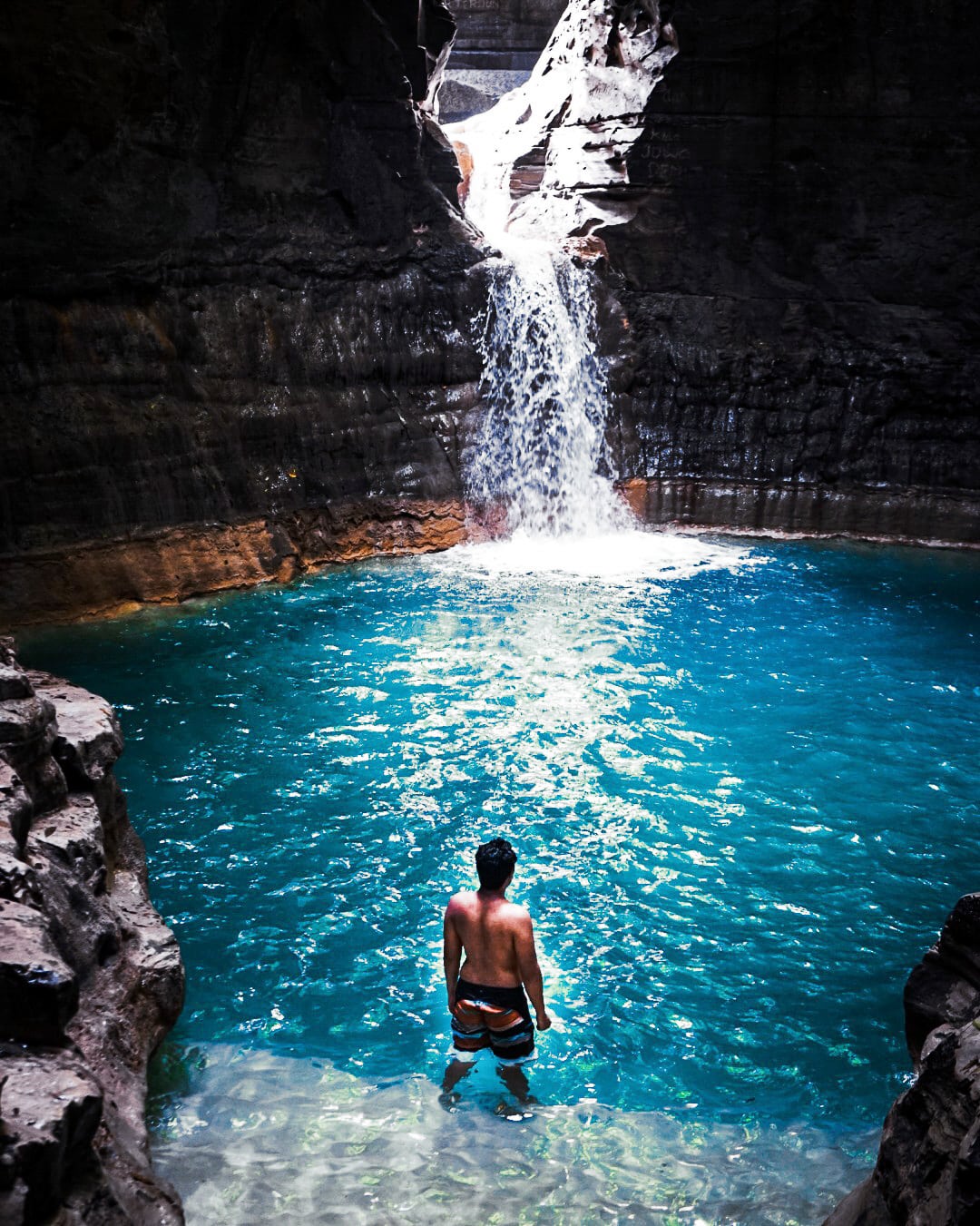 rute ke air terjun waimarang