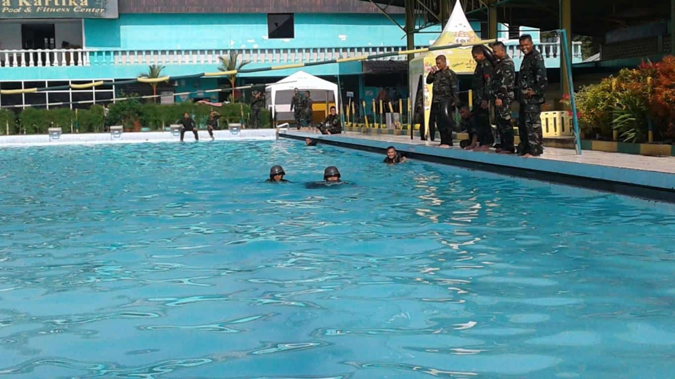 Kolam Renang Tirta Kartika, Makassar