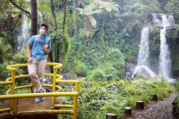 Rute ke Air Terjun Grenjengan Kembar